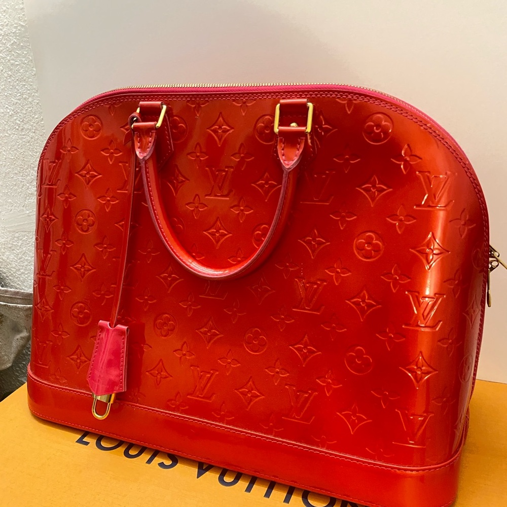 Louis Vuitton The Alma Two tone Red and pink Shiny Red Embossed Satchel - Picture 6 of 13